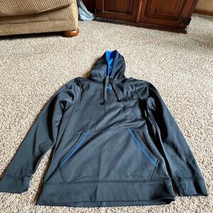 Mens under Armour small hoodie